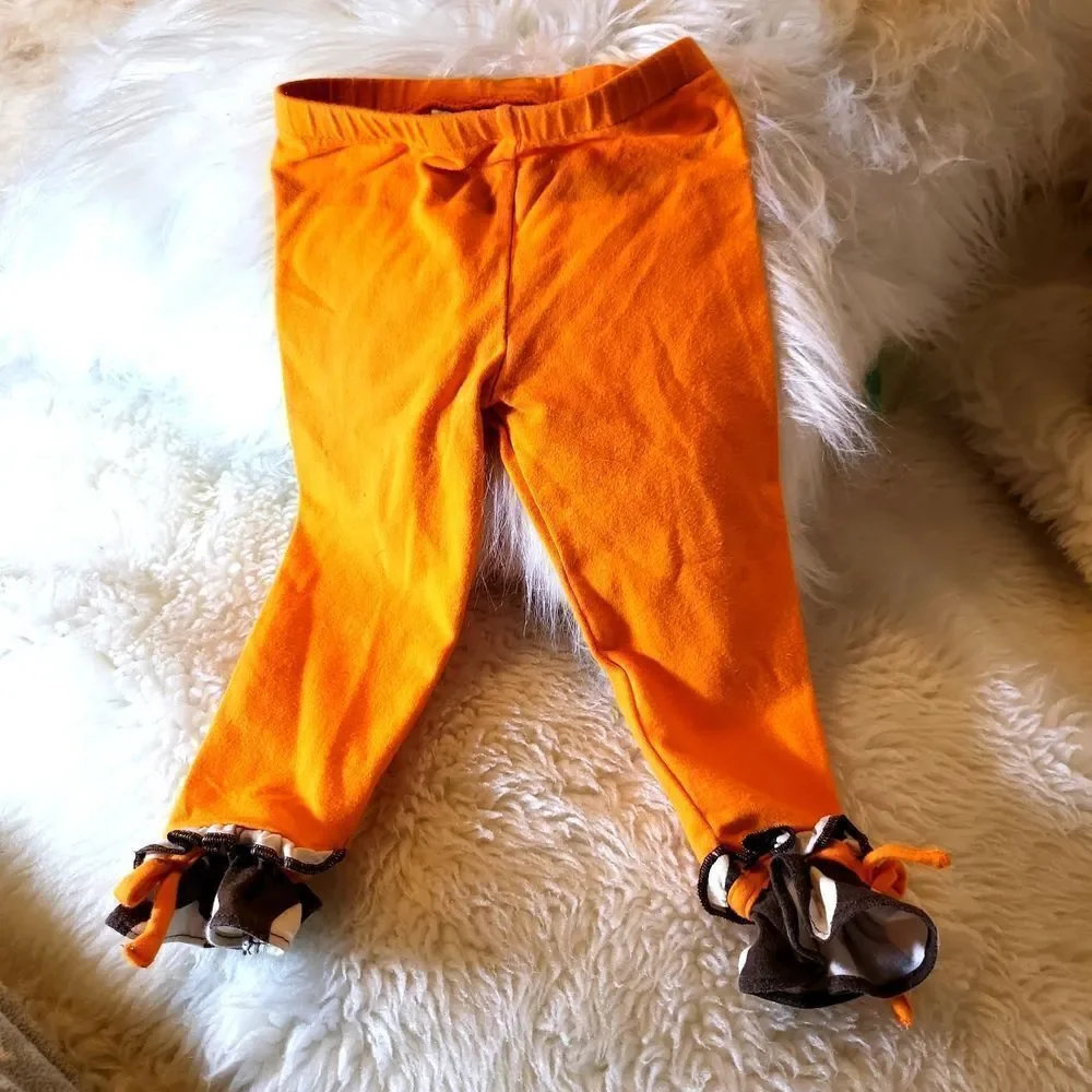 A child's leggings and fall shirt byrare editions 18 months, in excellent condit